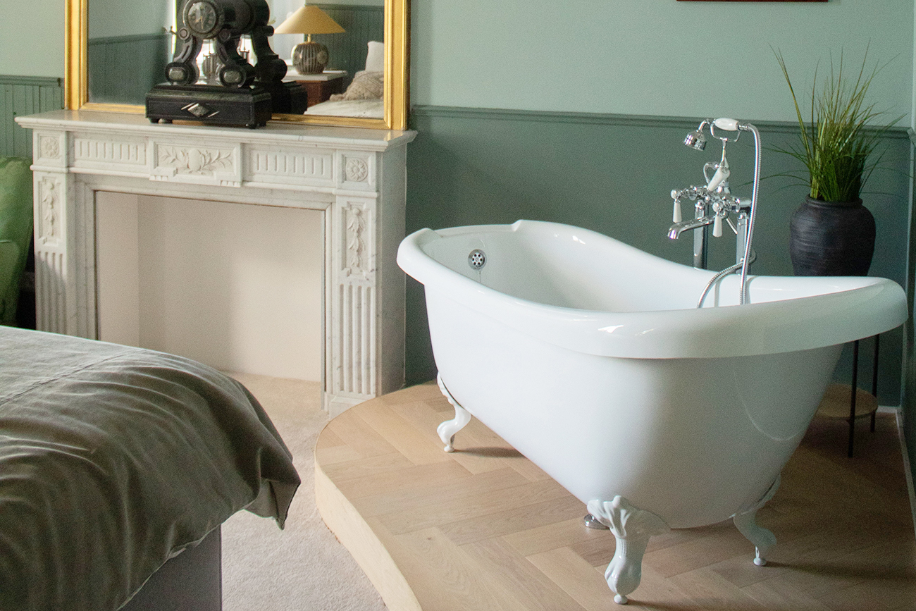 Chambre USA_Drogenbos View Bathtub green pastel